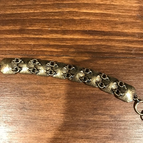 ▪️Chloe & Isabel Large Stone Bracelet - Picture 6 of 7